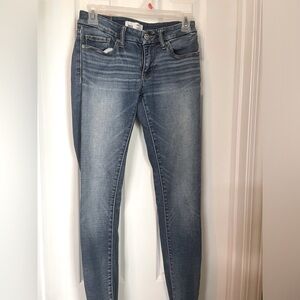 BKE Stella Low Rise Skinny Size 25 x 31 1/2